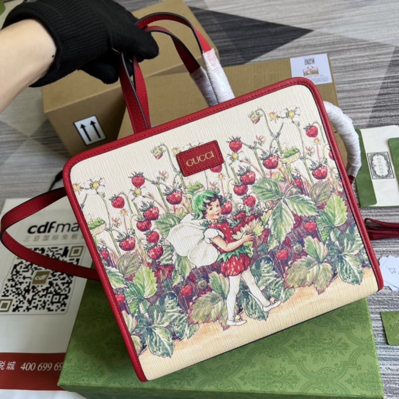 Gucci Shopping Bags